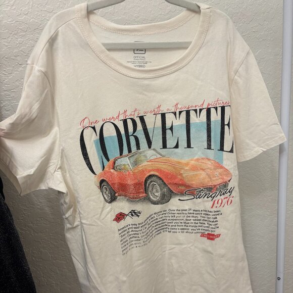Women's General Motors Corvette Bio Short Sleeve Graphic T-Shirt-New! - Picture 2 of 6